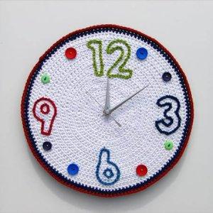 diy crochet wall clock