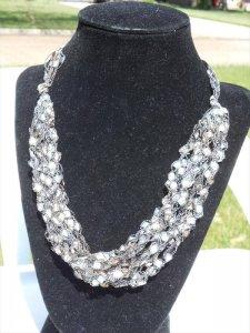 free corchet trellis necklace for women