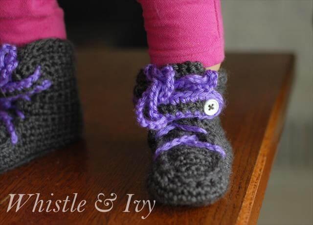 Crochet Baby Moccasin Boots