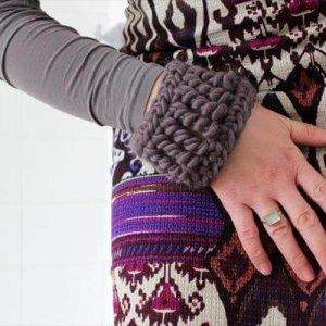 easy crochet cuff pattern